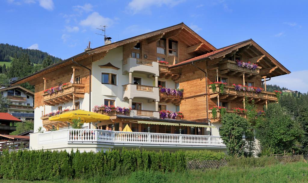 Landhotel Lechner 티롤 키르흐베르크 외부 사진